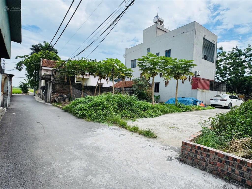 Bán lô đất đẹp thôn thạc quả  x. dục tú  đông anh  hn. nhỉnh 3tỷ