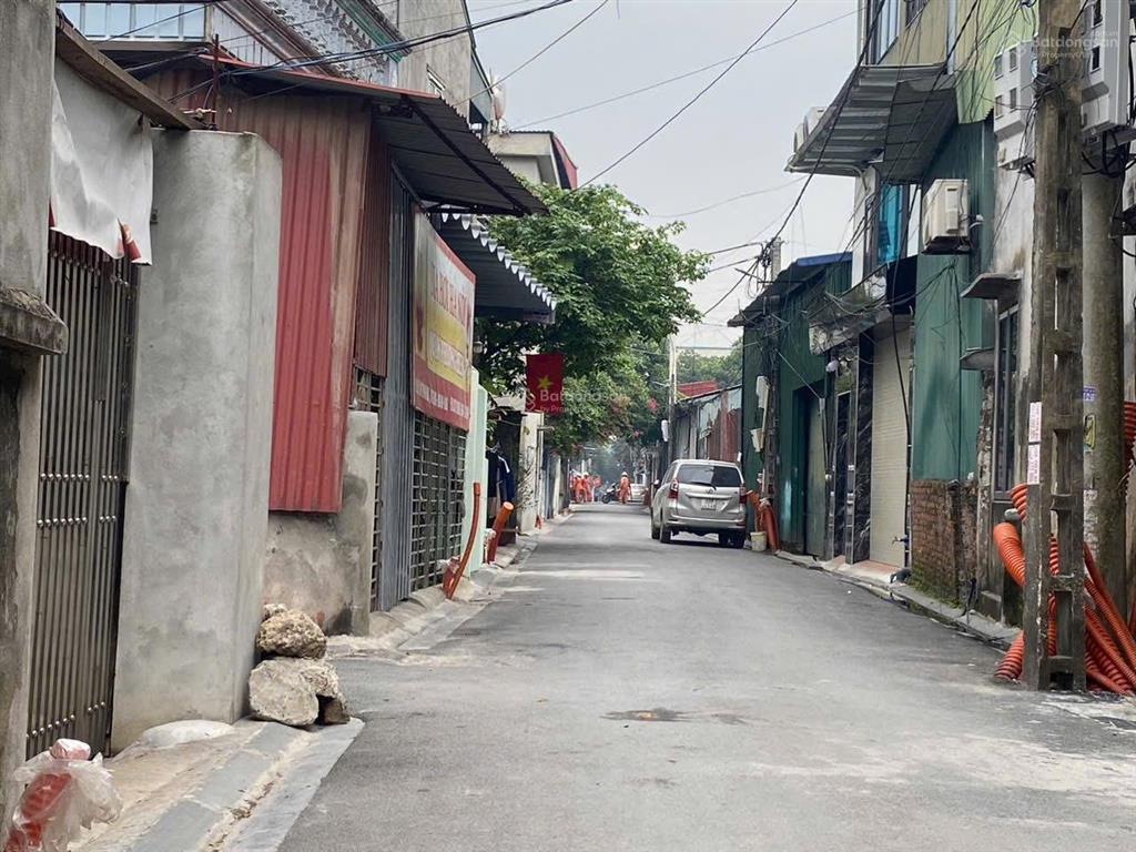 Bán đất gia lộc việt hùng đông anh 46m2 nhỉnh 4 tỷ oto thông