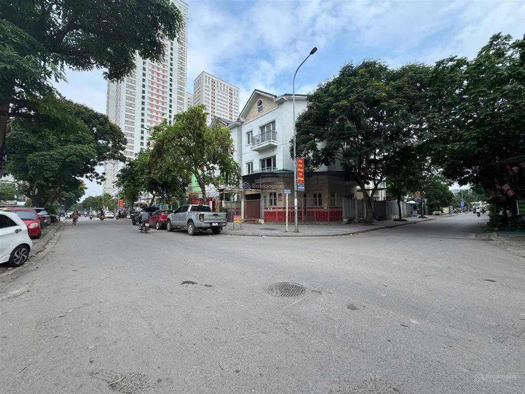 Bán đất gia lộc việt hùng đông anh 46m2 nhỉnh 4 tỷ oto thông