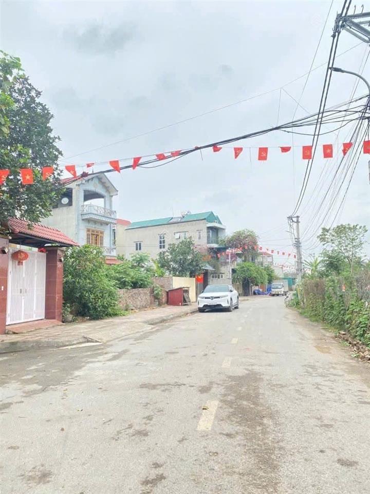 Bán 60m2 đất bìa làng hội phụ  đông anh (đông hội cũ)nhỉnh 10tỷ