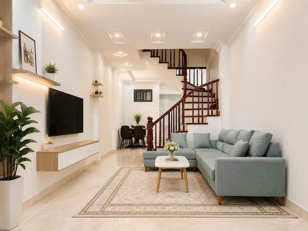 Dương văn bé hàng xóm times city 5 tầng ô tô đỗ cửa giá chỉ hơn 9 tỷ