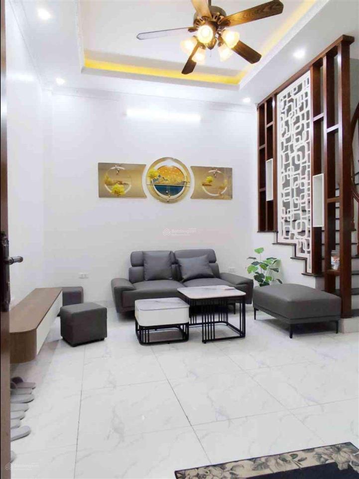 Tân mai 5 tầng ô tô đỗ 20m giá chỉ hơn 6 tỷ