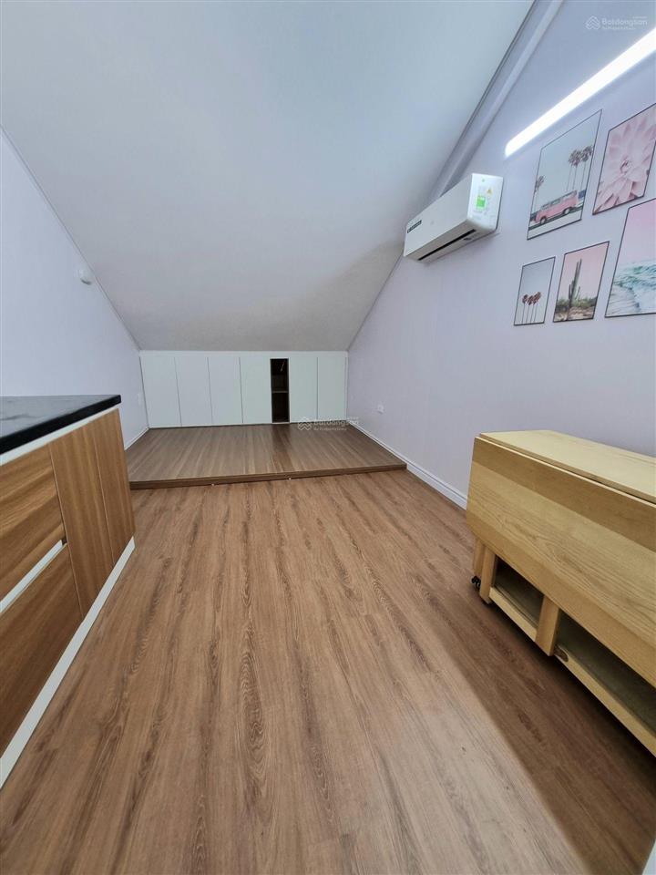 Bán nhà tập thể mai động 46m ô tô đỗ cửa chỉ hơn 2 tỷ