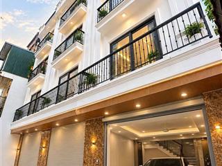 Bán nhà dương văn bé 5 tầng thang máy ô tô ngủ trong nhà chỉ hơn 12 tỷ