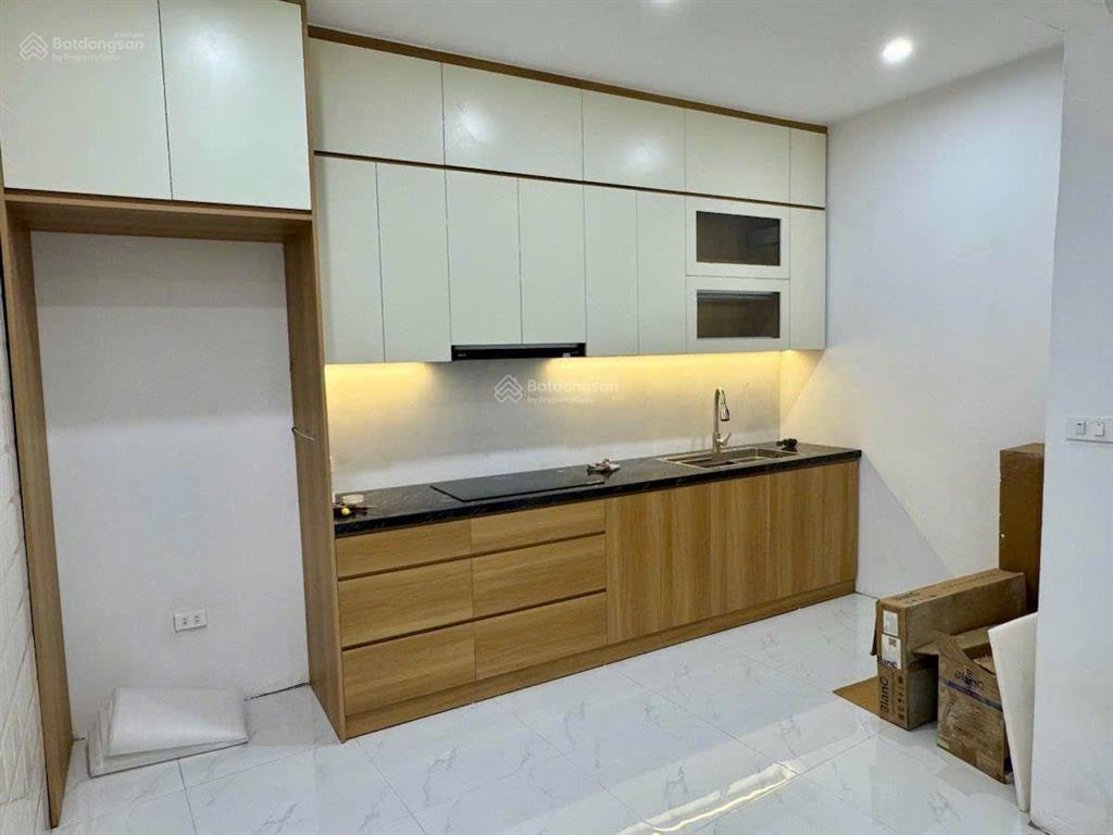 Bán nhà trương định 45m ngủ ô tô đỗ 30m giá chỉ hơn 8 tỷ