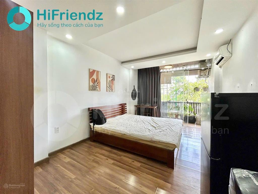 Căn hộ studio  ban công  tách bếp  view bờ kè hoàng sa  trường sa  gần cầu lê văn sỹ