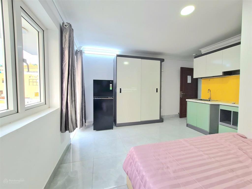 Căn hộ studio ban công/cửa sổ, full nội thất, gần trục trương định, trần quốc thảo, bờ kè,
