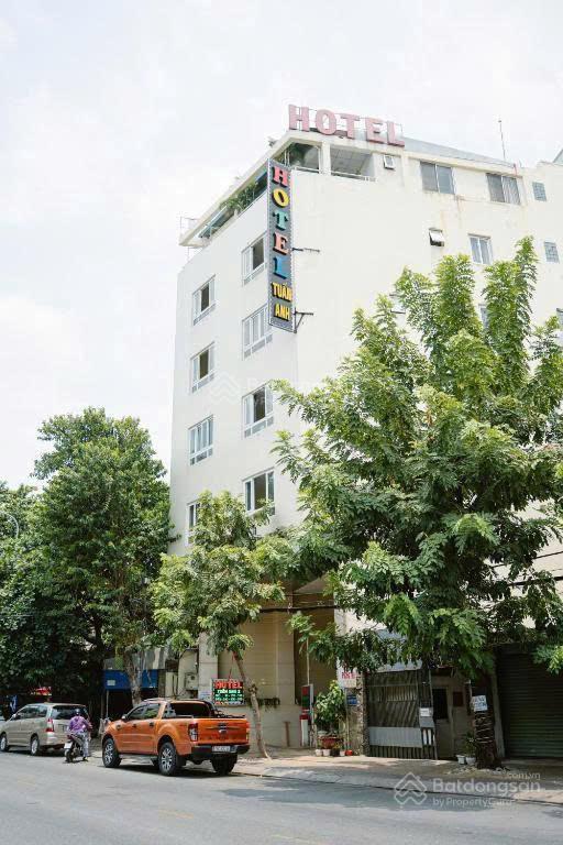 Khách sạn khu sân bay  hầm 7 tầng  45 phòng  tân bình