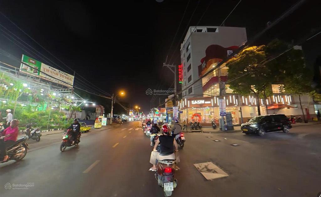 Mặt tiền kinh doanh phan huy ích, tân bình  7.5 x 55m  60 tỷ