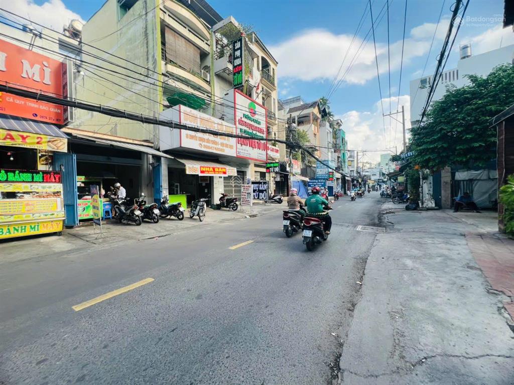 Mặt tiền kinh doanh nguyễn thượng hiền. giá 16,8 tỷ. gần lê quang định, có sẵn dòng tiền