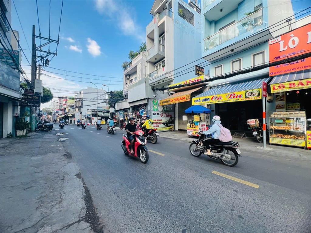 Mặt tiền kinh doanh nguyễn thượng hiền. giá 16,8 tỷ. gần lê quang định, có sẵn dòng tiền