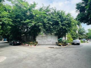 Khuôn đất biệt thự 2 mặt tiền  gần sông sài gòn  280m2  giá 37,5 tỷ