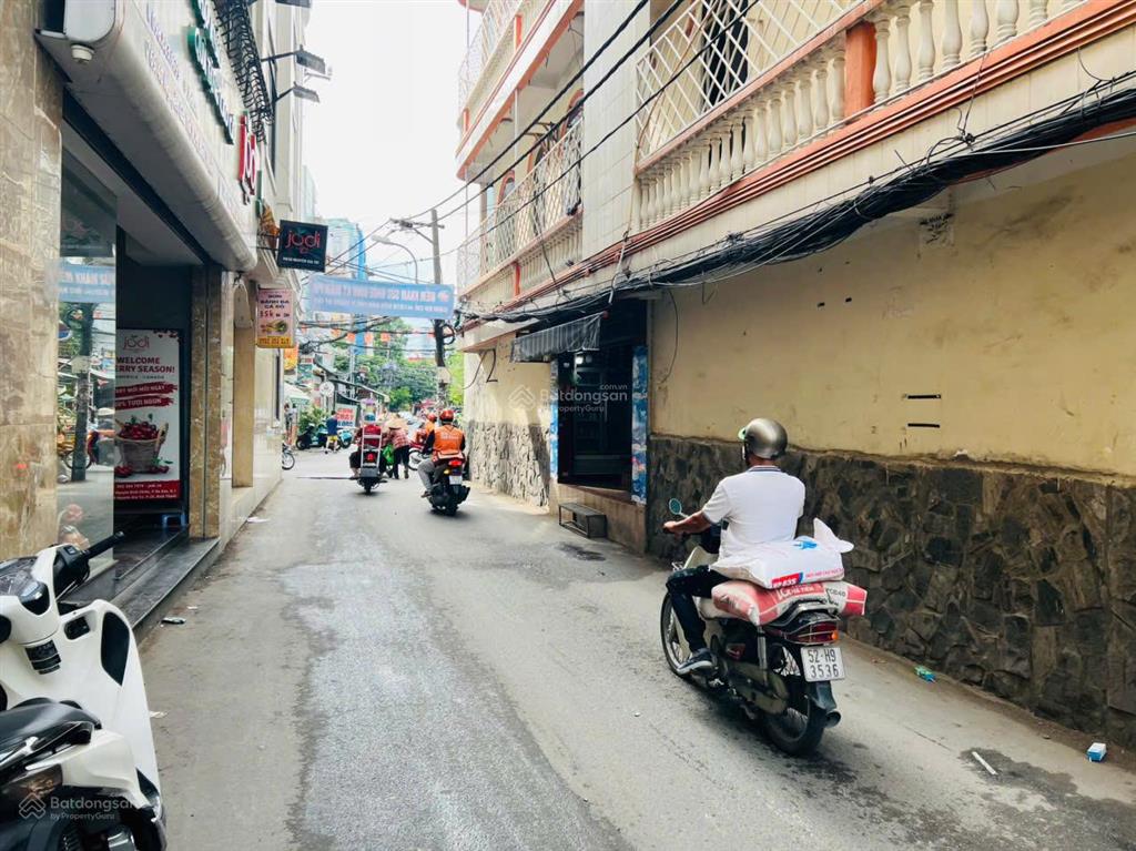 Khuôn đất 9x20m trung tâm nguyễn gia trí  phù hợp xây chdv hoặc khách sạn  giá 34 tỷ
