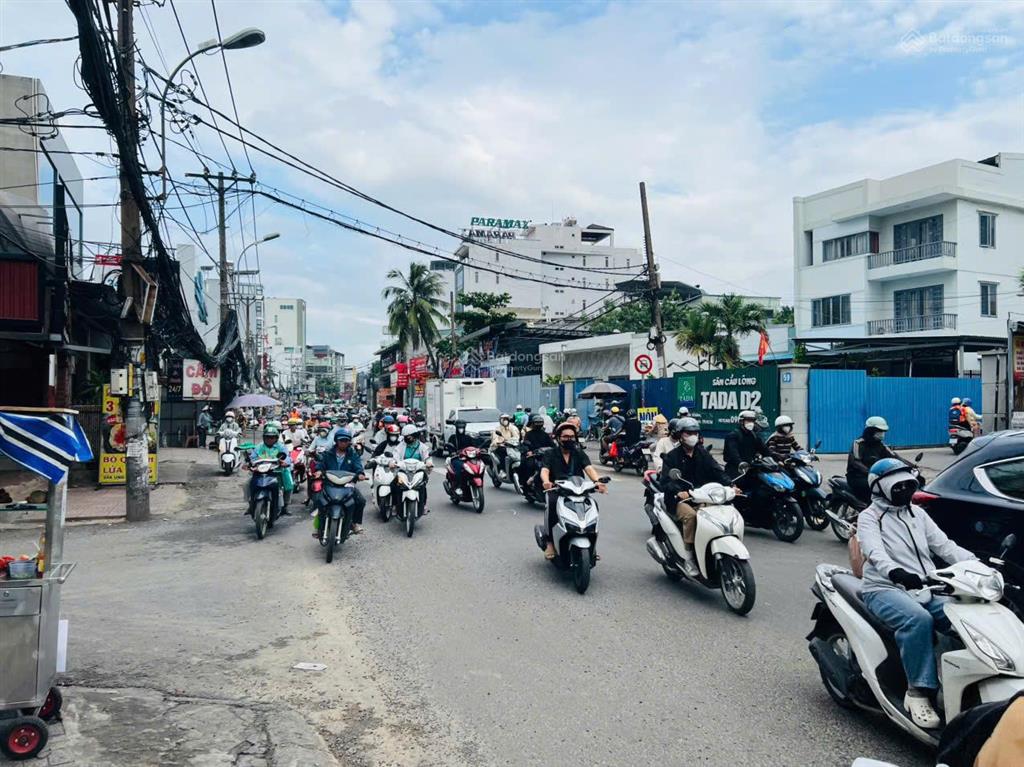 Khách sạn mặt tiền ung văn khiêm  16 phòng, doanh thu 170 triệu/tháng  giá 38 tỷ