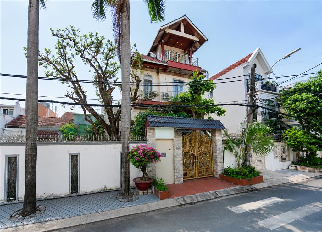 Biệt thự gần sông vàm thuật, gò vấp  7x20m, nhà 4 tầng  giá 21 tỷ