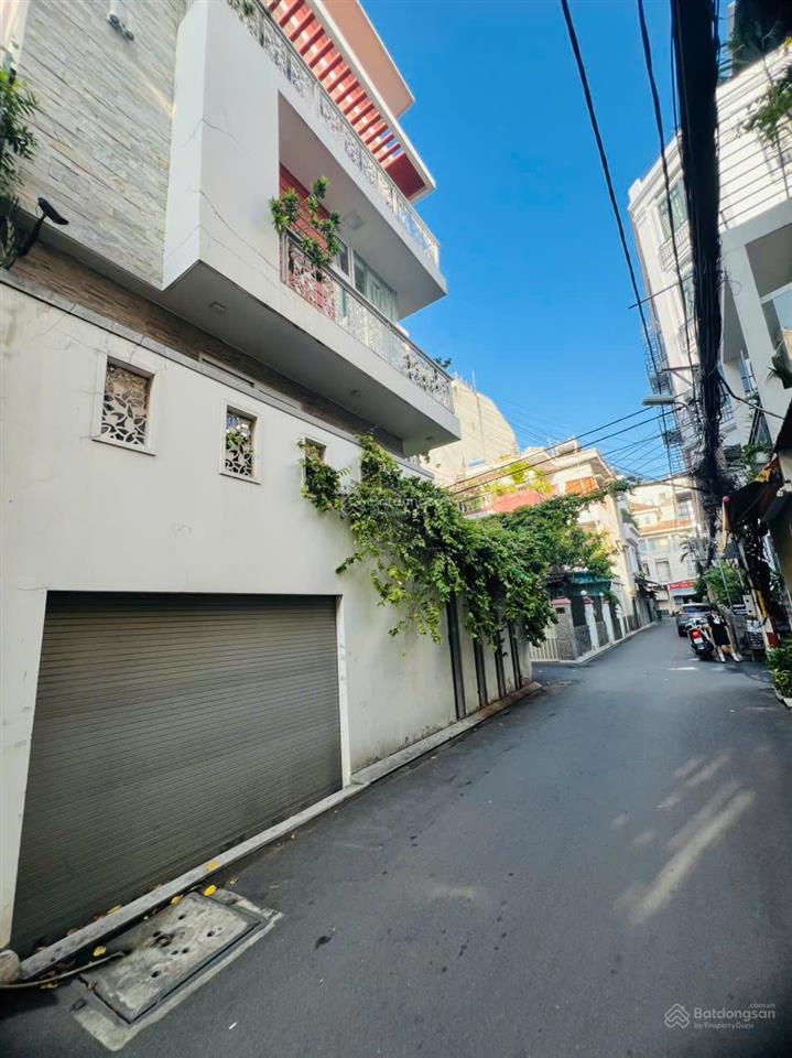 Căn góc hxh văn chung, tân bình (7,2 x 11m)  nhà 5 tầng  17,8 tỷ