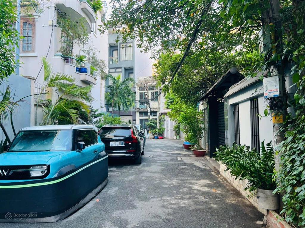 Khan hiếm  bán nhà (8m x 22m) hẻm 80 đặng văn ngữ, phú nhuận