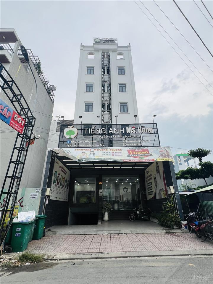 Bán chdv hà huy giáp  dòng tiền hơn 5%/năm  hầm, 7 tầng