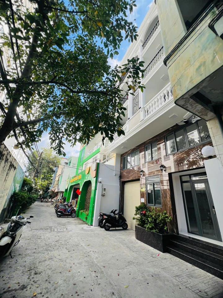Bán chdv trịnh đình thảo, tân phú (8x19)  hầm 6 tầng, 22 phòng  23 tỷ