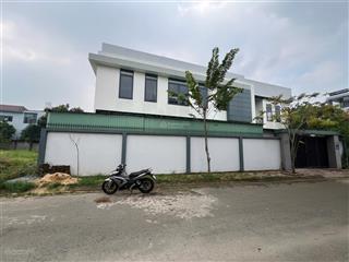 Cần vốn nhập hàng cuối năm  chủ bán nhanh lô đất giá rẻ 5ty750 129m2 full thổ cư  kdc sầm uất