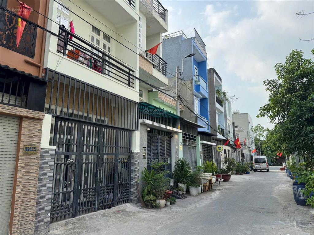 Bán nhà cấp 4  bán giá đất 4ty2 có tl chính chủ  diện tích 54m2  đường 6m thông bàn cờ