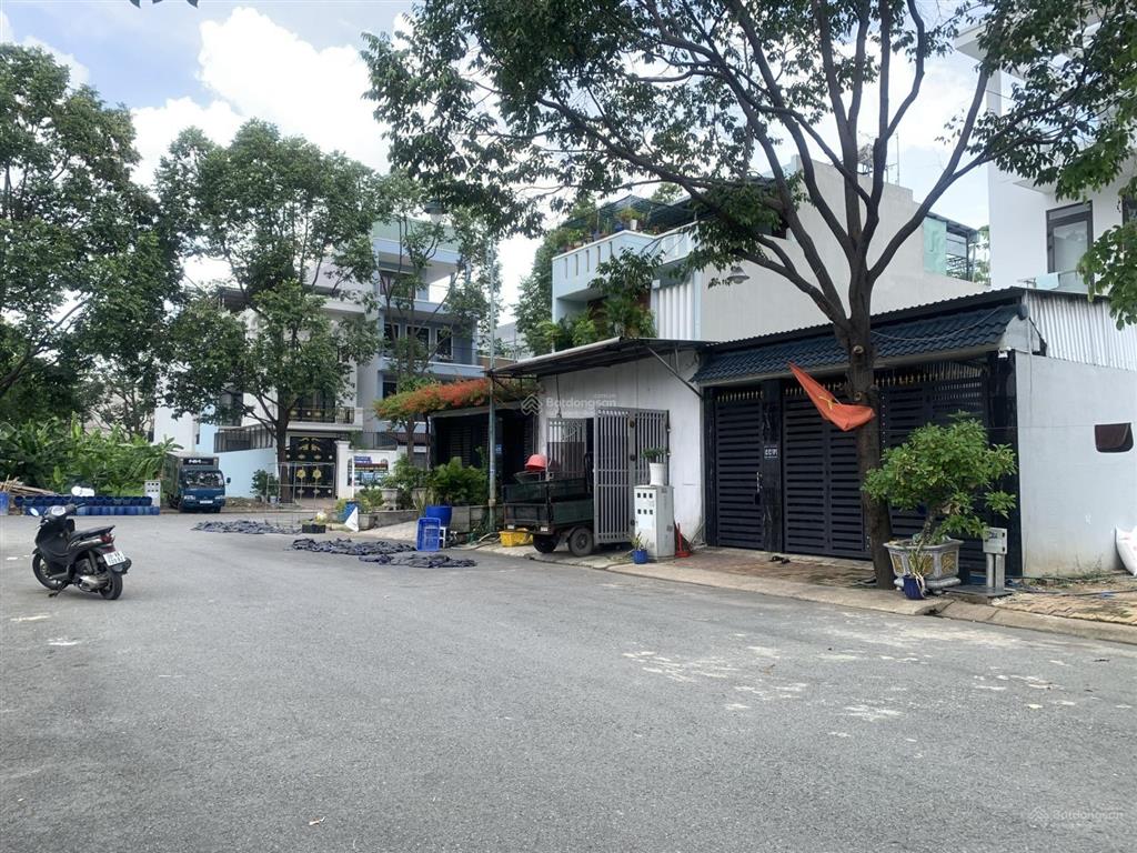 Chủ thiện chí bán lô đất 129m² full thổ cư 5ty6  trong kdc hiện hữu đường 12m  ngay chợ đầu mối