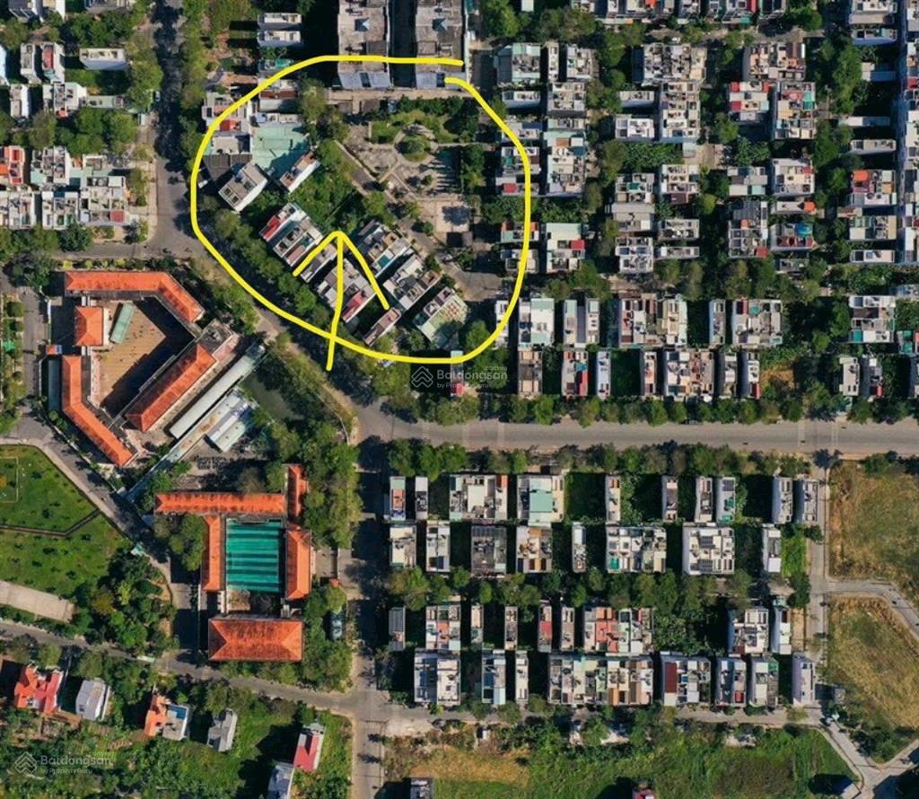 Chủ thiện chí bán lô đất 129m² full thổ cư 5ty6  trong kdc hiện hữu đường 12m  ngay chợ đầu mối