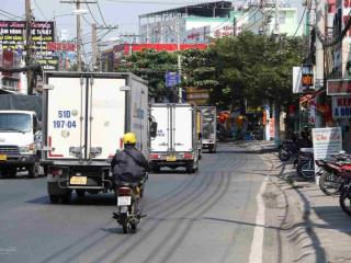 Tôi cần bán lô đất trong kdc bình chiểu  2,8 tỷ  sổ hồng 57m2  đường nhựa 6m 2 oto qua lại