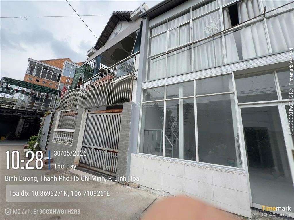 Bán 2 căn nhà 2 tầng sát nhau, 1 sổ hồng, diện tích ngang 9,3m x 13,5m  cho thuê được 15tr/tháng
