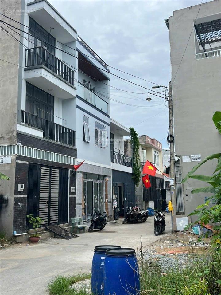 Bán nhà cấp 4 tại kdc bình chiểu  đất 53m2 full thổ cư  đường bàn cờ rộng 6m  hướng đông bắc