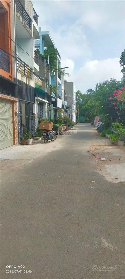 Bán nhà cấp 4 tại kdc bình chiểu  đất 53m2 full thổ cư  đường bàn cờ rộng 6m  hướng đông bắc