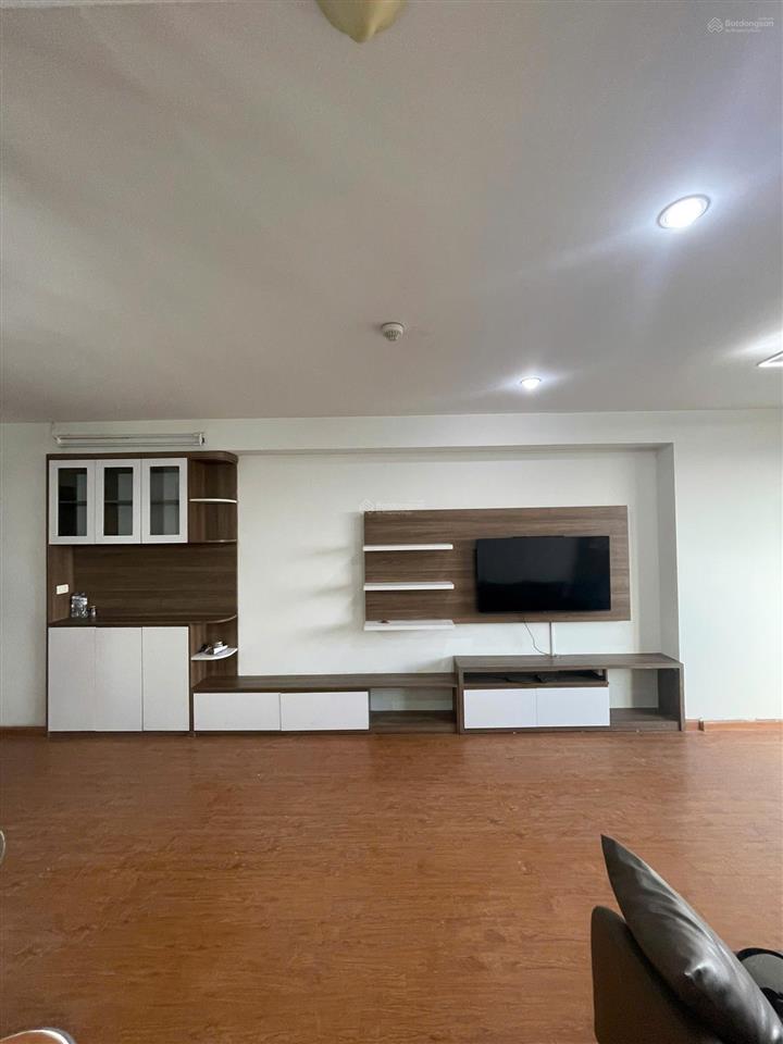 Căn 2 ngủ siêu thoáng tòa vp4 linh đàm tìm chủ mới  91.9m2 thoải mái decor theo gu!