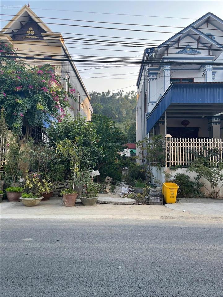 Mặt đường đẹp kinh doanh sầm uất giá chỉ 2 tỷ 480 chốt bán lô đất mặt đường diện tích