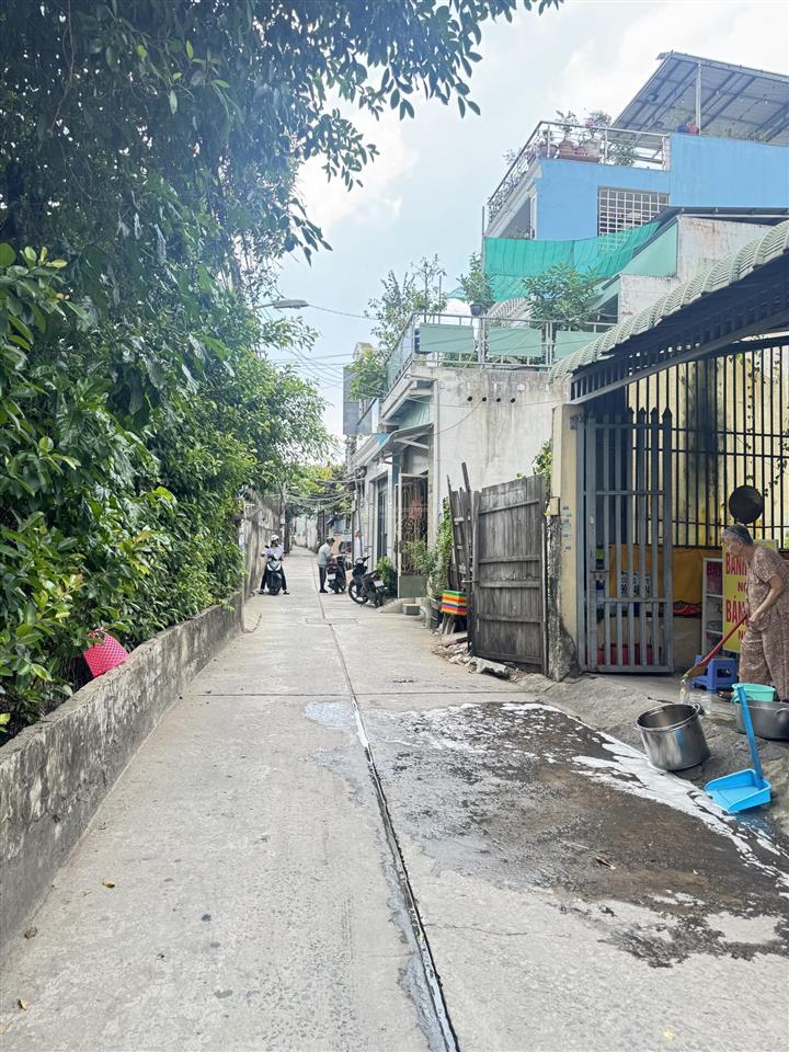 Bán dãy trọ ngay vòng xoay an lạc 6x20m, góc hai mặt tiền giá 5,1 tỷ