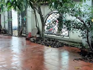 Bán căn biệt thự mặt tiền hẻm 207 hồ học lãm p an lạc tphcm