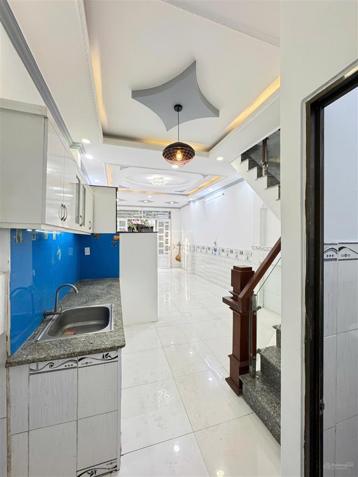Nhà hẻm xe hơi đường nguyễ quý yêm chỉ 4,6 tỷ