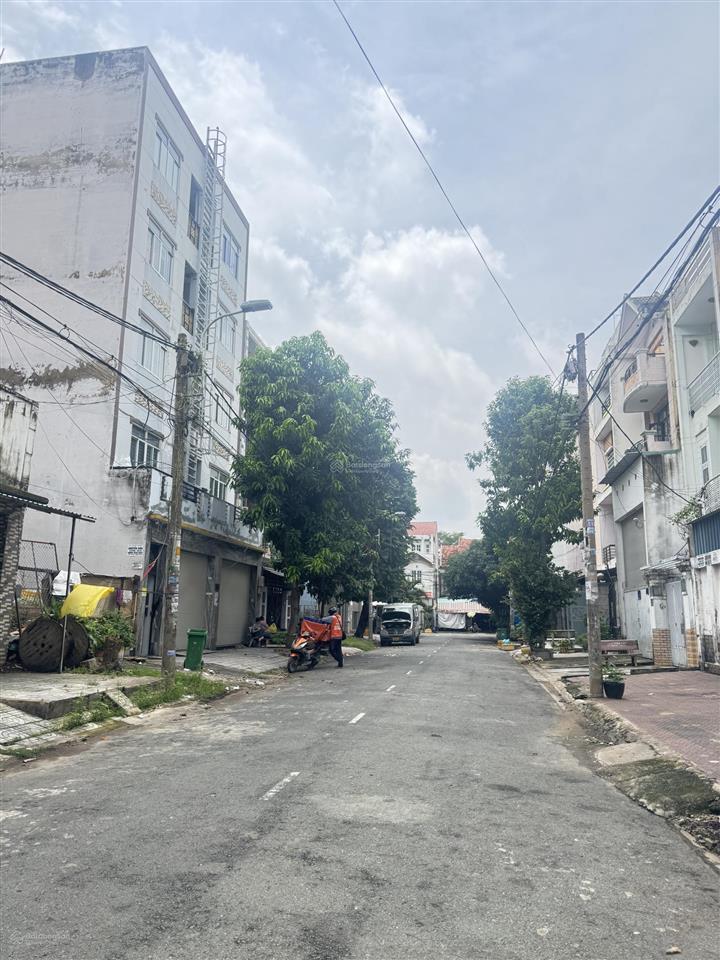 Bán đất kdc tân tạo giáp tên lửa giá 7,2 tỷ (5x18)