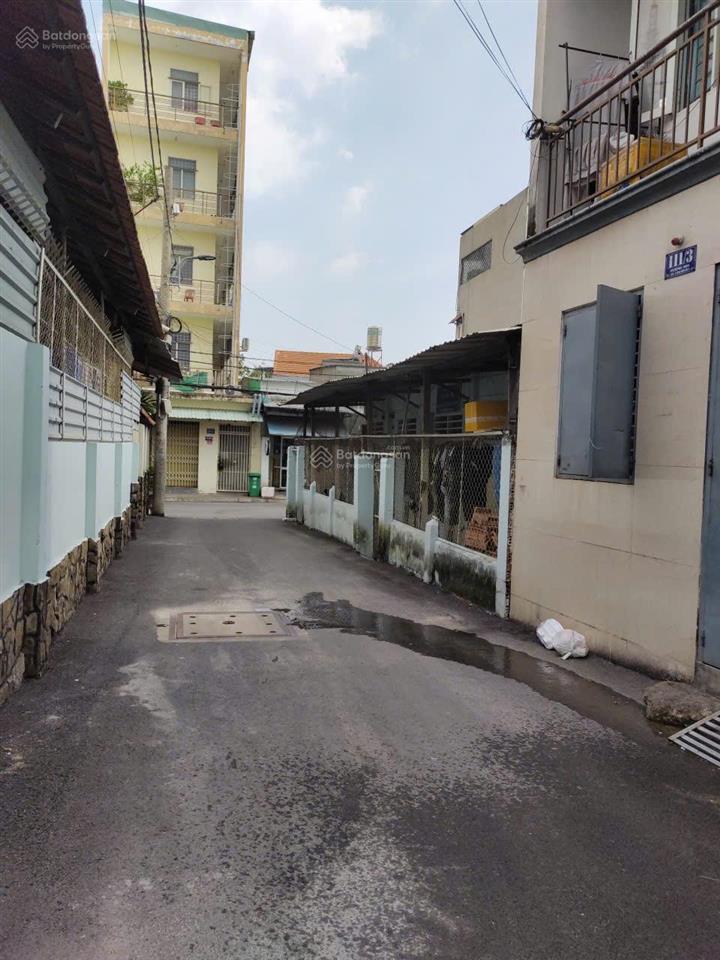 Chủ ngộp bank cần bán gấp lô đất 2 mặt tiền dt 7,4x22m hẻm xe tải thông ngay đường man thiện