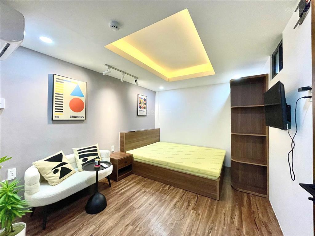 Cho thuê hệ thống căn studio cửa sổ thang máy giặt riêng full nội thất ngay trần hưng đạo quận 5