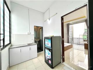 Cho thuê căn 1pn tách bếp ban công thoáng mát full nội thất ngay cách mạng tháng tám quận 10