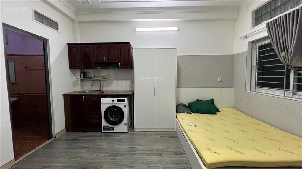 Cho thuê căn hộ studio cửa sổ trời máy giặt riêng full nội thất ở cách mạng tháng tám quận 10