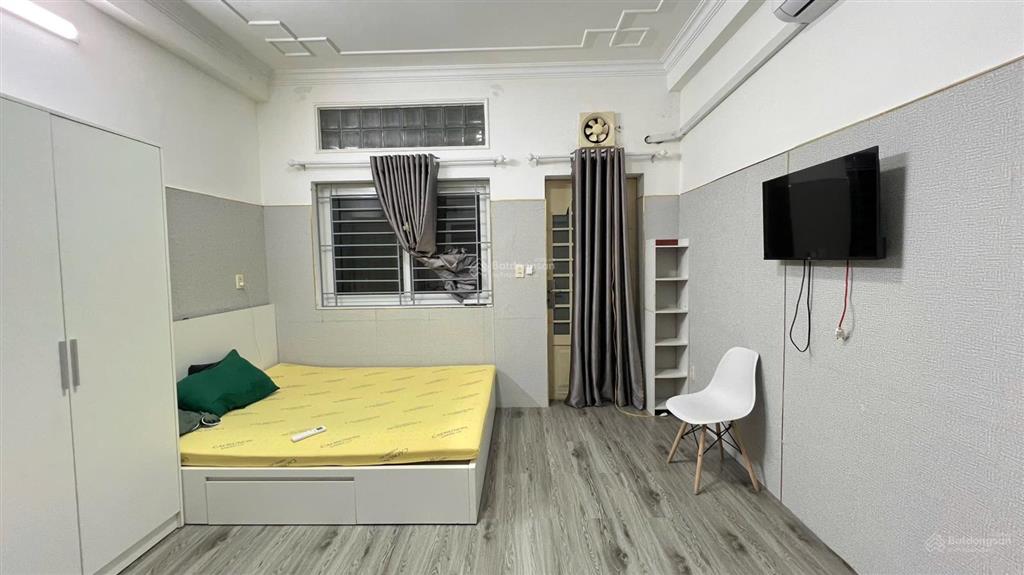 Cho thuê căn hộ studio cửa sổ trời máy giặt riêng full nội thất ở cách mạng tháng tám quận 10
