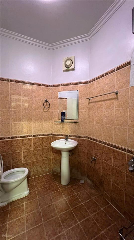 Cho thuê căn hộ studio cửa sổ trời máy giặt riêng full nội thất ở cách mạng tháng tám quận 10