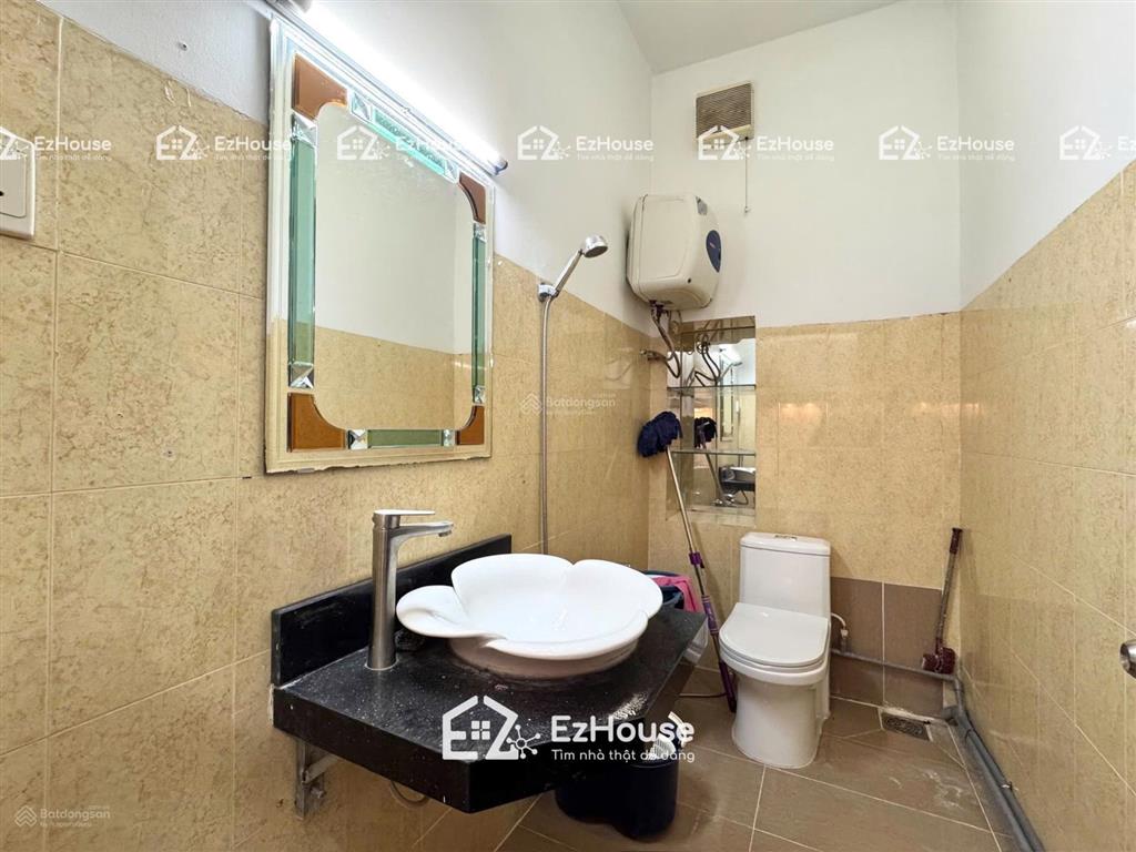 Cho thuê căn hộ 1pn tách bếp cửa sổ trời máy giặt riêng full nt ngay thành thái quận 10