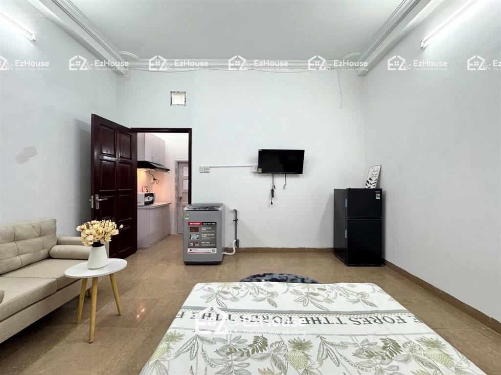 Cho thuê căn hộ 1pn tách bếp cửa sổ trời máy giặt riêng full nt ngay thành thái quận 10