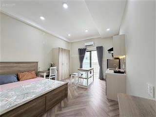 Cho thuê căn hộ studio cao cấp rộng ban công thang máy giặt riêng full mới ngay hòa hưng cmt8 q10