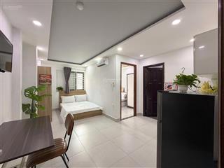 Cho thuê căn hộ 2pn1wc cửa sổ thoáng full nt thang máy bảo vệ gần đại học bách khoa ueh quận 10