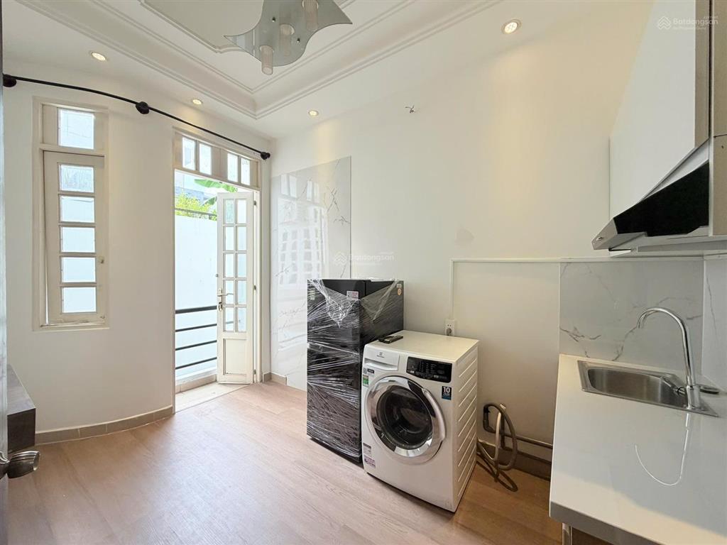 Cho thuê căn hộ 1pn tách bếp ban công máy giặt riêng full nt ở điện biên phủ, phường bàn cờ quận 3