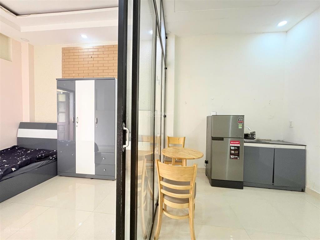 Cho thuê căn 1pn tách bếp ban công full nội thất ở lê hồng phong gần ngã bảy lý thái tổ quận 10