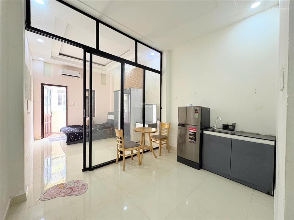 Cho thuê căn 1pn tách bếp ban công full nội thất ở lê hồng phong gần ngã bảy lý thái tổ quận 10